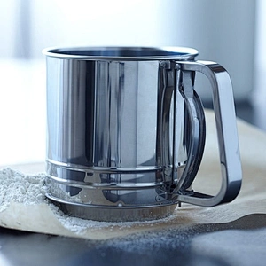 China Wholesale Kitchen Gadgets Creative Baking Tools Stainless Steel Flour Sifter Mesh Flour Sieve Cup