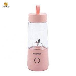Hot Selling Mini USB Rechargeable Electric blender Portable Fruit Orange travel Juicer Blender