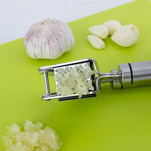 New high quality garlic press stainless steel garlic crusher metal manual garlic presser for kitchen