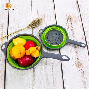 New Design collapsible Silicone Water Drain Basket Folding Fruit Vegetable Water Draining Basket with Long handle