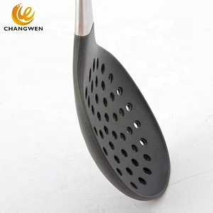 High Quality Wholesale 3 Pieces Silicone Kitchen Accessories for cooking