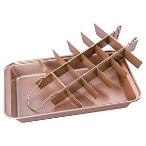 Professional Non stick carbon steel Bakeware 18 Cavity Easy Cleaning Square Lattice Cake Mold Brownie Baking Pan