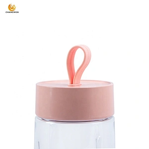 Hot Selling Mini USB Rechargeable Electric blender Portable Fruit Orange travel Juicer Blender
