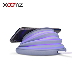 Custom Shenzhen Smartphone Folding Fast Charge Oem Qi Standard Foldable Fantasy Wireless Charger