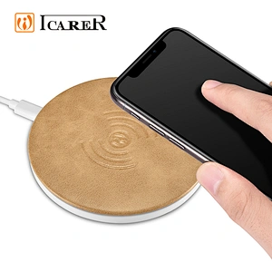 2020 ICARER Hot Selling Compatible Qi Magnetic Induction  OEM PU Leather Wireless Fast Wireless Charging Mouse Pad for iPhone