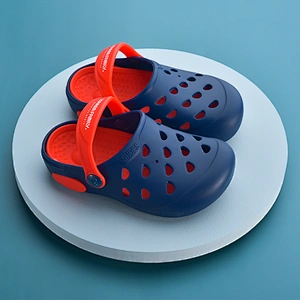 New Arrival Summer New Design Garden Shoes Quick Drying EVA Slipper Light weight clogs
