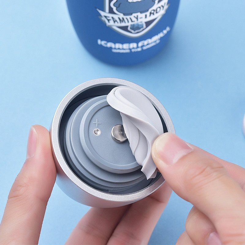 2020 ICARER New arrivals Portable Cooling White Cup Lovely  Water Bottle with LED Temperature Display for Refrigeration Cup