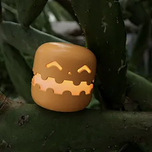 Wholesale Cute Halloween Gift Bedroom Decoration for Kids Children Table Desk Lamp Rechargeable Pumpkin Night Light