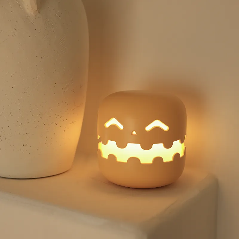 2024 Creative Little Pumpkin Silicone Clapping Lamp Desktop Atmosphere Decoration Halloween Decorative Pumpkin Night Lamp