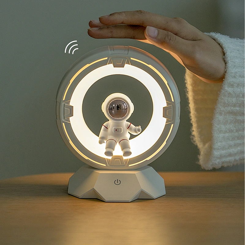 Astronaut Ball Lamp Desk Home Bedroom Girls Lamps Night Light Base Modern Table Light Lamp for Home Decoration