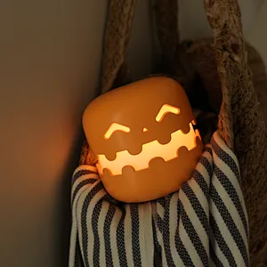 Wholesale Cute Halloween Gift Bedroom Decoration for Kids Children Table Desk Lamp Rechargeable Pumpkin Night Light