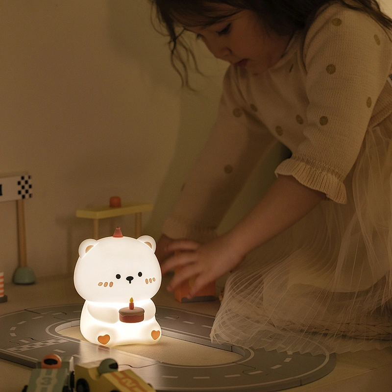 The Silicone Cake Bear Patted the Night Light Cute Timing Three Levels Dimming with Holiday Gift Bedroom Atmosphere Light