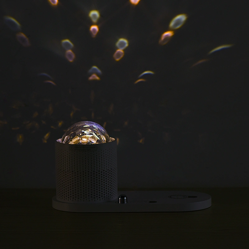 2021 Christmas Hot Selling 10W Wireless Charger with Star Projector LED Light for iPhone Table Fashion Wireless Charger
