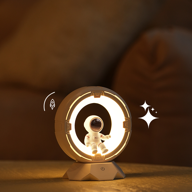 Astronaut Ball Lamp Desk Home Bedroom Girls Lamps Night Light Base Modern Table Light Lamp for Home Decoration