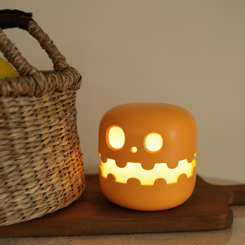 Halloween Gifts for Kids Portable Decorative Lighting Pumpkin Lantern Night Light Home Decoration Holiday Gift