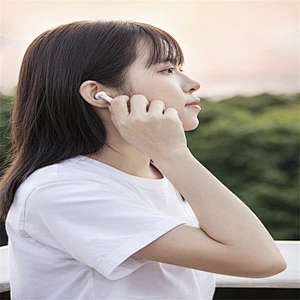 ICARER FAMILY Best Quality and Low Price Wts Blootooths Earbuds Mini Tws in Ear Headphone Powerbank Wireless Earphones