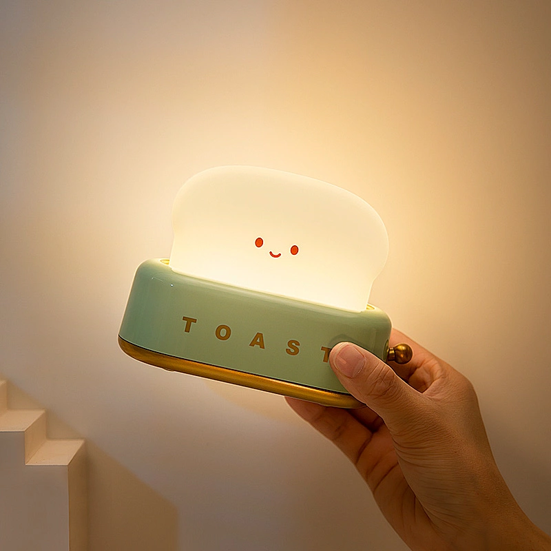 ICARER FAMILY Modern Mini LED Toaster Night Light Rechargeable Silicone Lamp for Bedroom