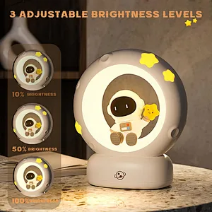 Astronaut Unique Child Desk Lamp Fashion Creative Lighting Led Bedside Sleeping Light for Kids Night Start Light Lamp
