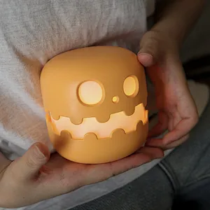 New Halloween Decoration Pumpkin Lamp Portable Light Halloween Scene Night Light