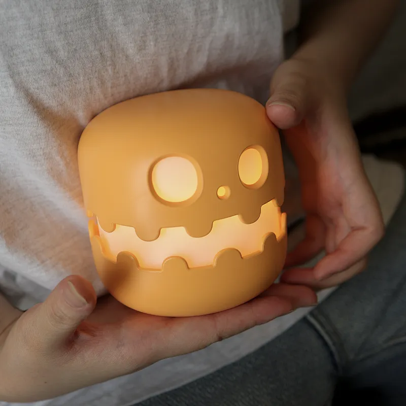 New Halloween Decoration Pumpkin Lamp Portable Light Halloween Scene Night Light