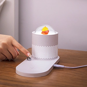 ICARER FAMILY Custom Night Light Wireless Charger with Usb Night Light 10W 15W Fast Charger for Room Animal Night Light