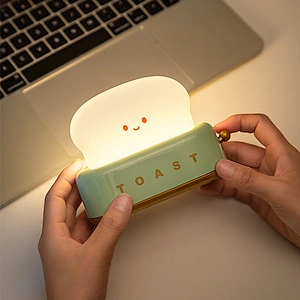 ICARER FAMILY  Bread Maker Alarm Clock Night Light LED Mini Silicone Lamp for Bedroom for Children Gift