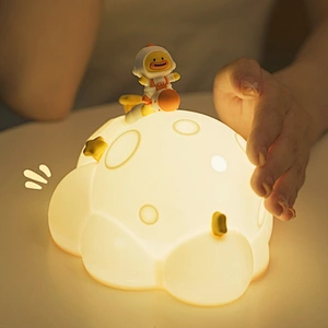 ICARER FAMILY Silicone Cute Night Light LED Plant Shape Mini USB Rechargeable with Battery Power Warm Light for Bedroom