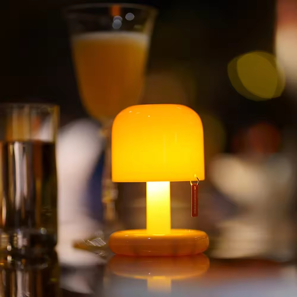 Cute Home Room Decoration Rechargeable Desk Lights Led USB Battery Bedroom Ambient Bedside Children Custom Table Lamp for Kids