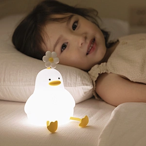 Customized 1.5W 1200mAh LED Night Light 3-Level Dimming Cute Duck Design Rechargeable Eye Protection for Kids