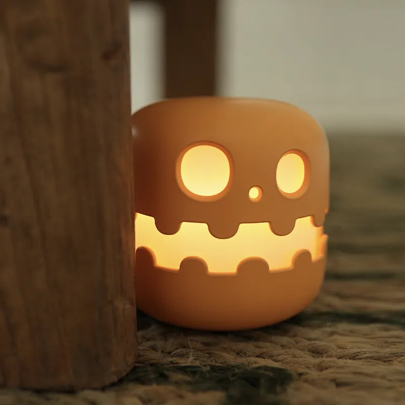 ICARER FAMILY Halloween Pumpkin Lantern Telescopic Portable Compact Decorative Lighting Safety Trick-or-Treating Gifts Kids