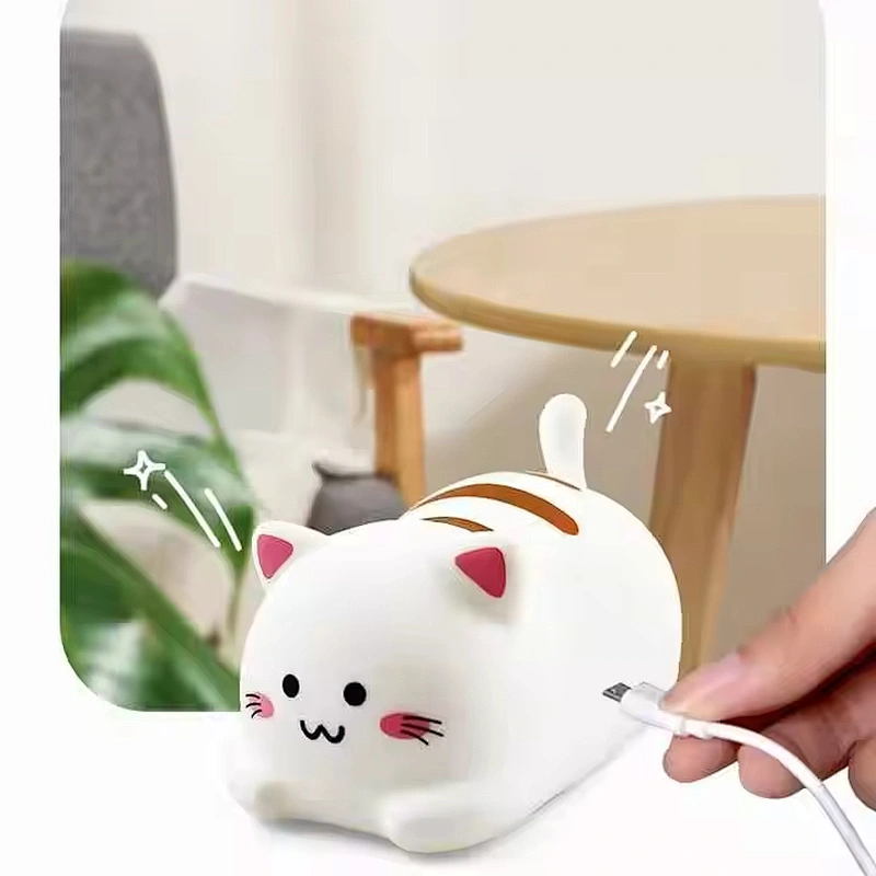 Cute Animal Pat Control Creative Gift Table Lamp Bed Room USB Led Night Light Plug Silicone Cat Lamp for Kids Bedroom