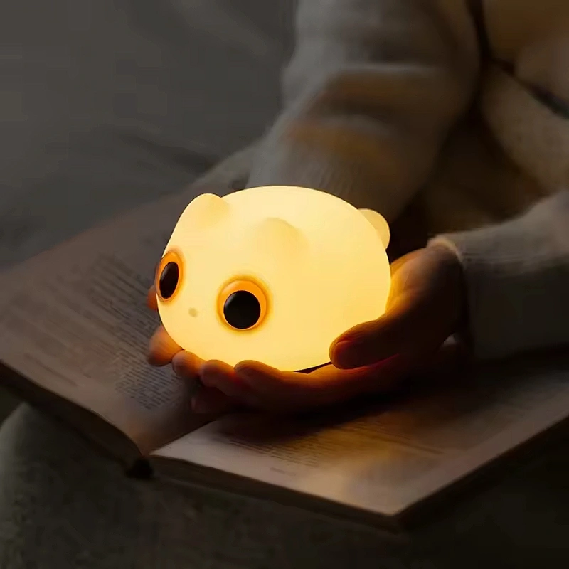 Silicone Cat Night Light  Soft Glow USB LED Lamp for Home and Gift Ideas