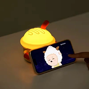 Whimsical Ice-cream Patting Light LED Lamp USB Rechargeable Soft Light for Home Children Night Light
