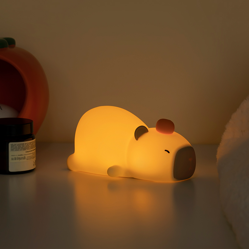 Cute Capybara Kids Toys Tap Dimmable Led Room Decor Table Lamp Lights Led Rechargeable Silicone Night Light for Baby Children