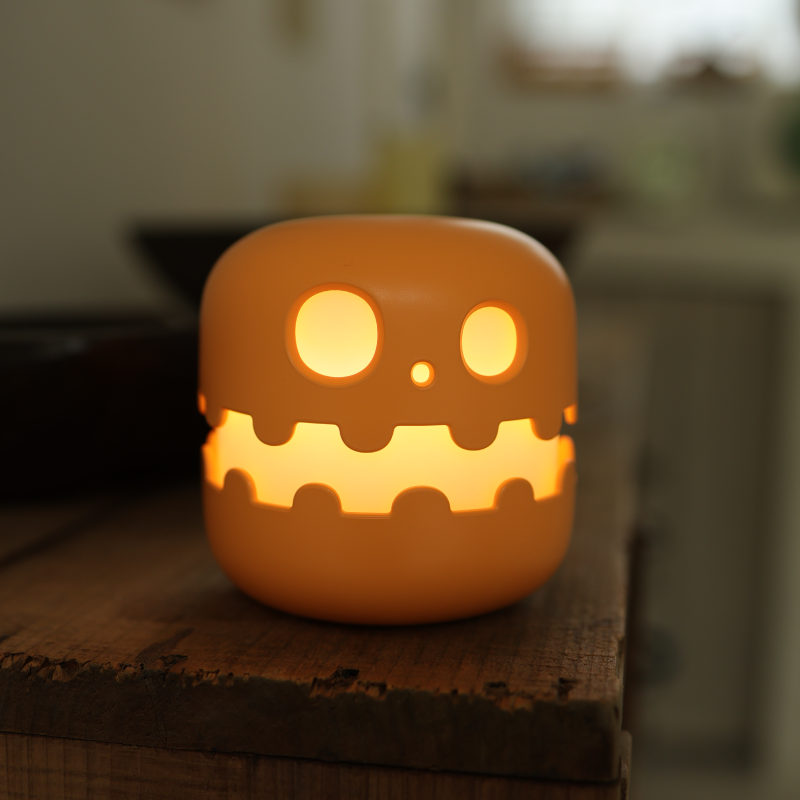 2024 Creative Little Pumpkin Silicone Clapping Lamp Desktop Atmosphere Decoration Halloween Decorative Pumpkin Night Lamp