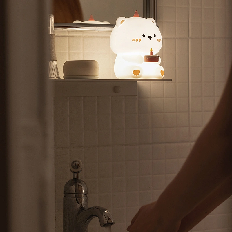 The Silicone Cake Bear Patted the Night Light Cute Timing Three Levels Dimming with Holiday Gift Bedroom Atmosphere Light