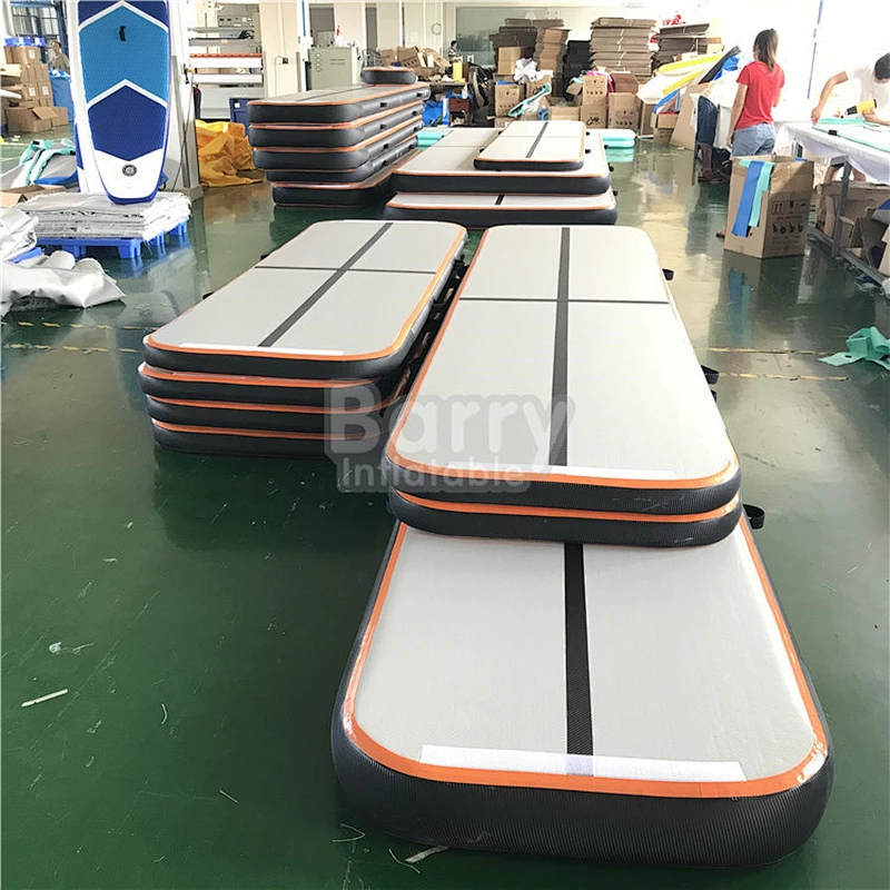 Wholesale price  discount Christmas kids gift inflatable tumbling air track  25 ft or custom made