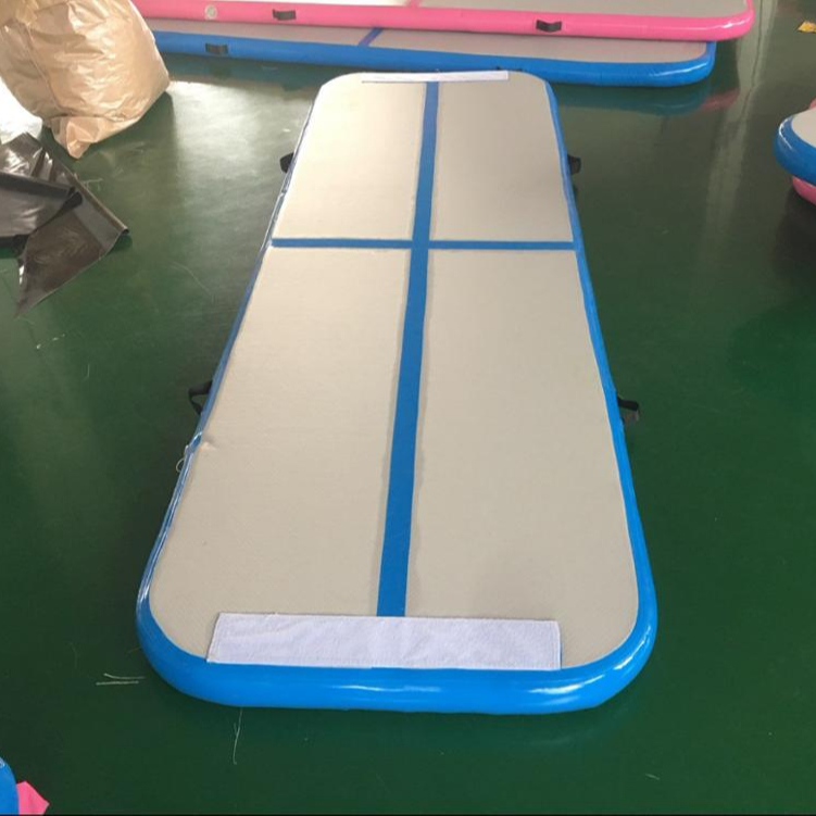 Hot Sale Gymnastic Mat Inflatable Yogo Mat Air Cushion Mat Taekwondo Sport Games Protection Inflatable Air Cushion Sofa
