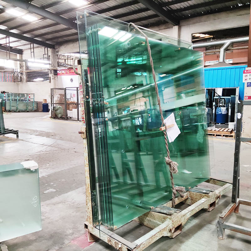 SZG 12mm tempered glass padel court