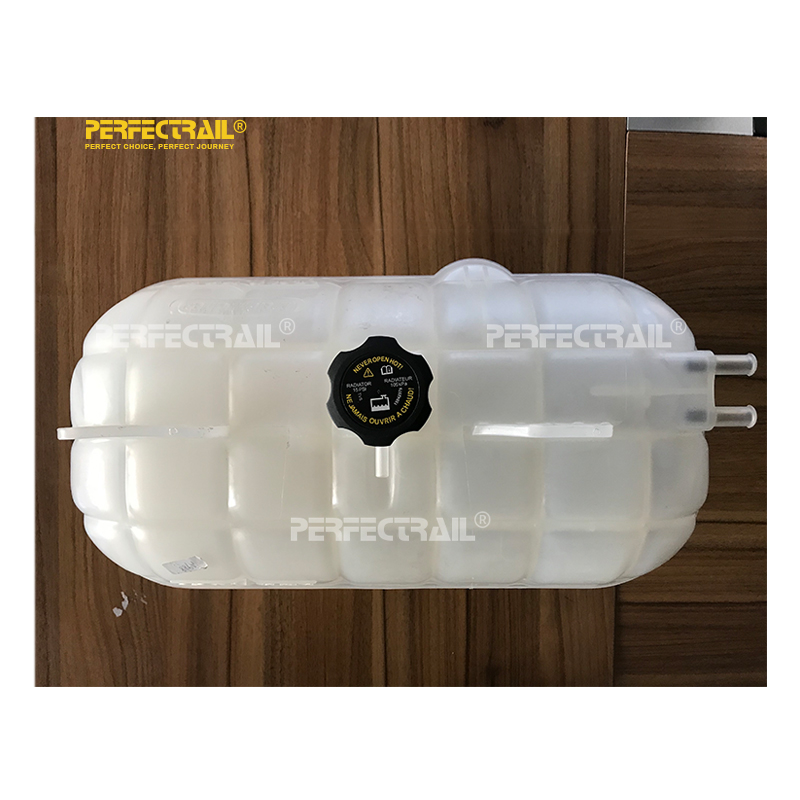 PERFECTRAIL A0523045000 Manufacturer Car Parts Heavy Duty Coolant Overflow Water Expansion Tank for Freightliner Columbia Truck