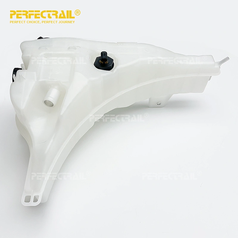 A0525263005 Car Parts Engine Radiator Coolant Reservoir Expansion Tank for Freightliner Cascadia 2008-2013