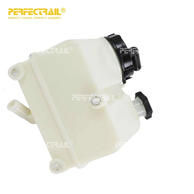 PERFECTRAIL A1414796003  A1419133000 Car Auto Parts Expansion Tank With Cap for FREIGHTLINER M2 1122008-2014