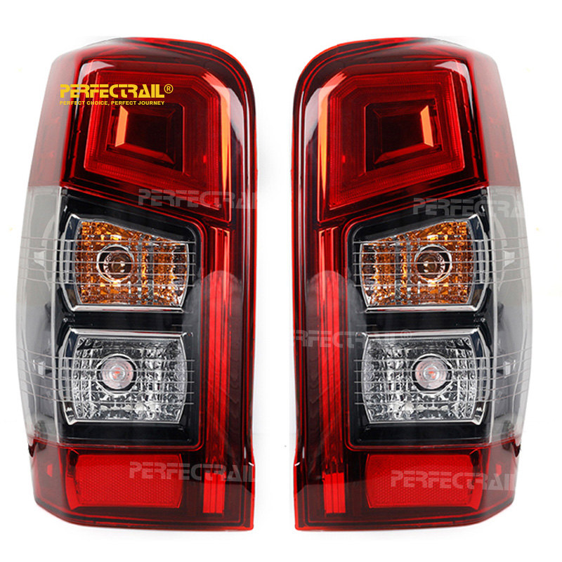 PERFECTRAIL 8330-B210 8330-B209 Pickup Truck Auto Parts 4X4 Tail Light Lamp for L200 TRITON 19