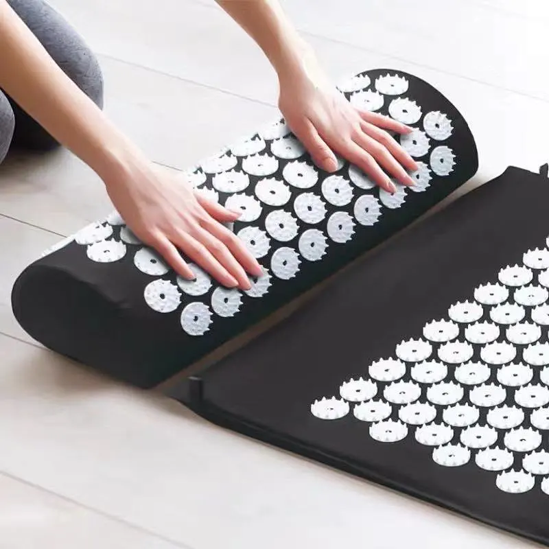 2020 Hot Black Head Round Spikes Accupressure Massage Mat and Pillow Set with Bag for Pain Relief
