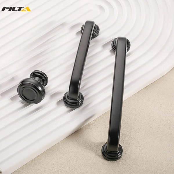 kitchen handles and knobs