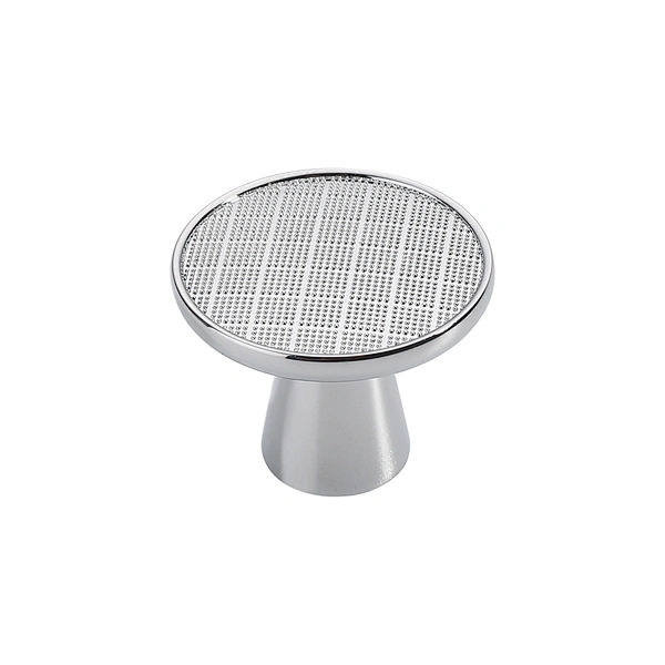knobs  pulls