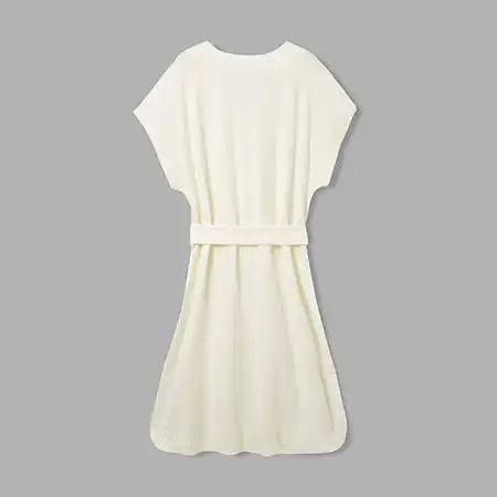 Vestido con cuello en V para mujer