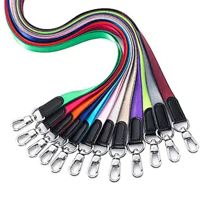 Hot Sell Universal Cell Phone Lanyard With Patch Adjustable Neck Wrist Straps for Phone Crossbody Phone Chain