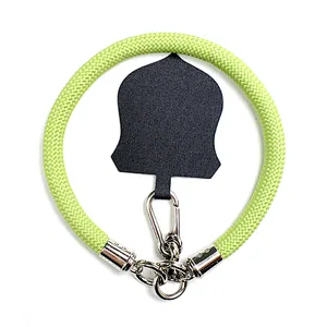 2024 Luxury Designer Adjustable Tab Patch Sling Rope Cord Lanyard Hand Wrist Phone Straps For Phone