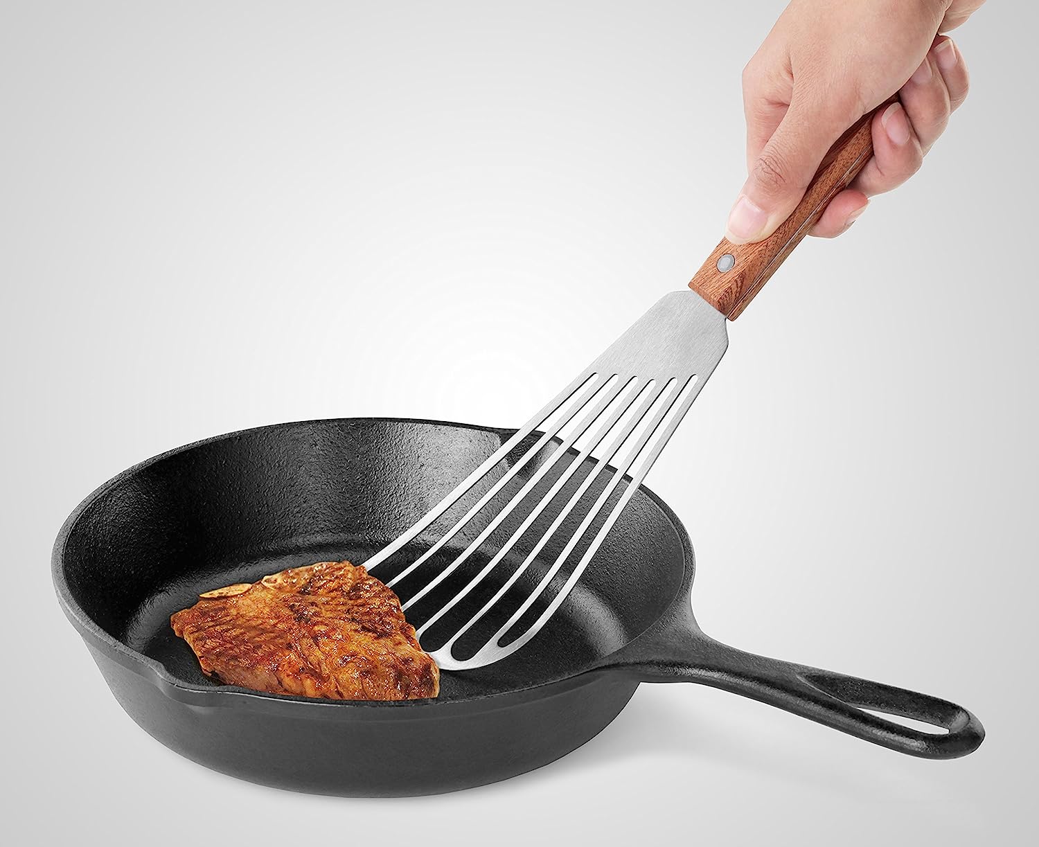 Fish spatula